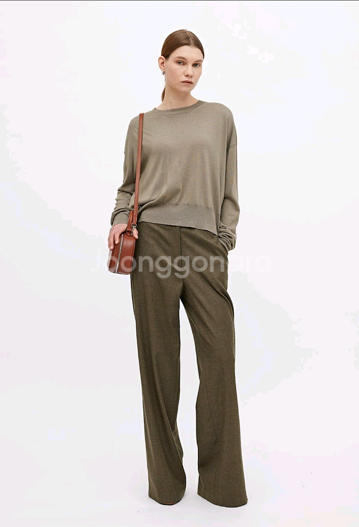 (추가할인)R2W 오신스 울실크캐시 니트 프리사이즈 카키그레이--0