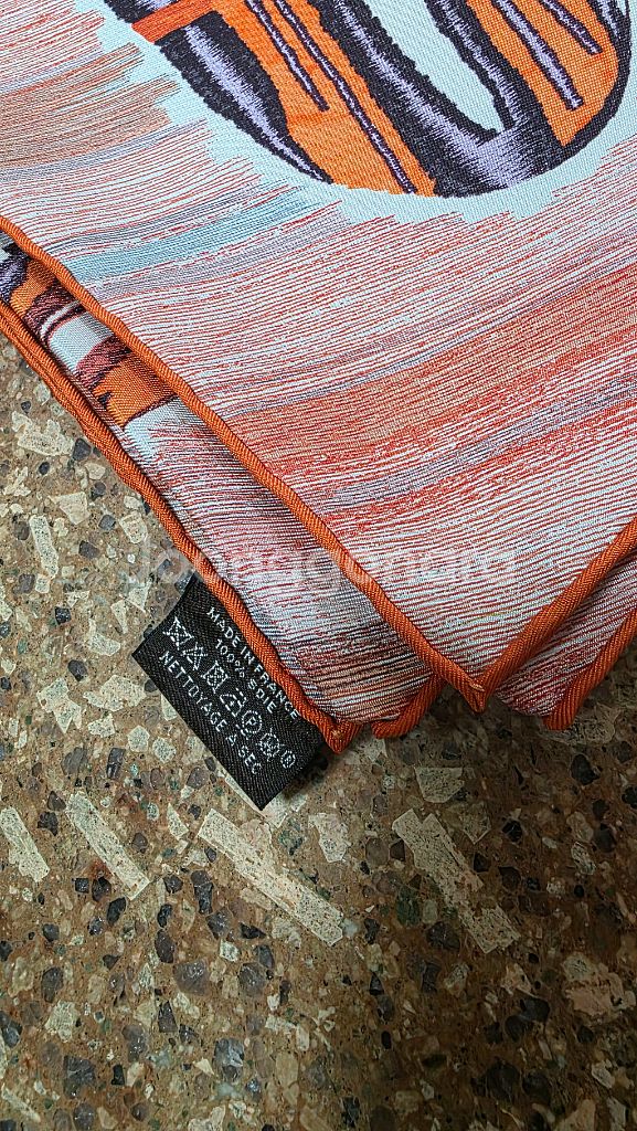 에르메스 르 쳇 까레 스카프--2