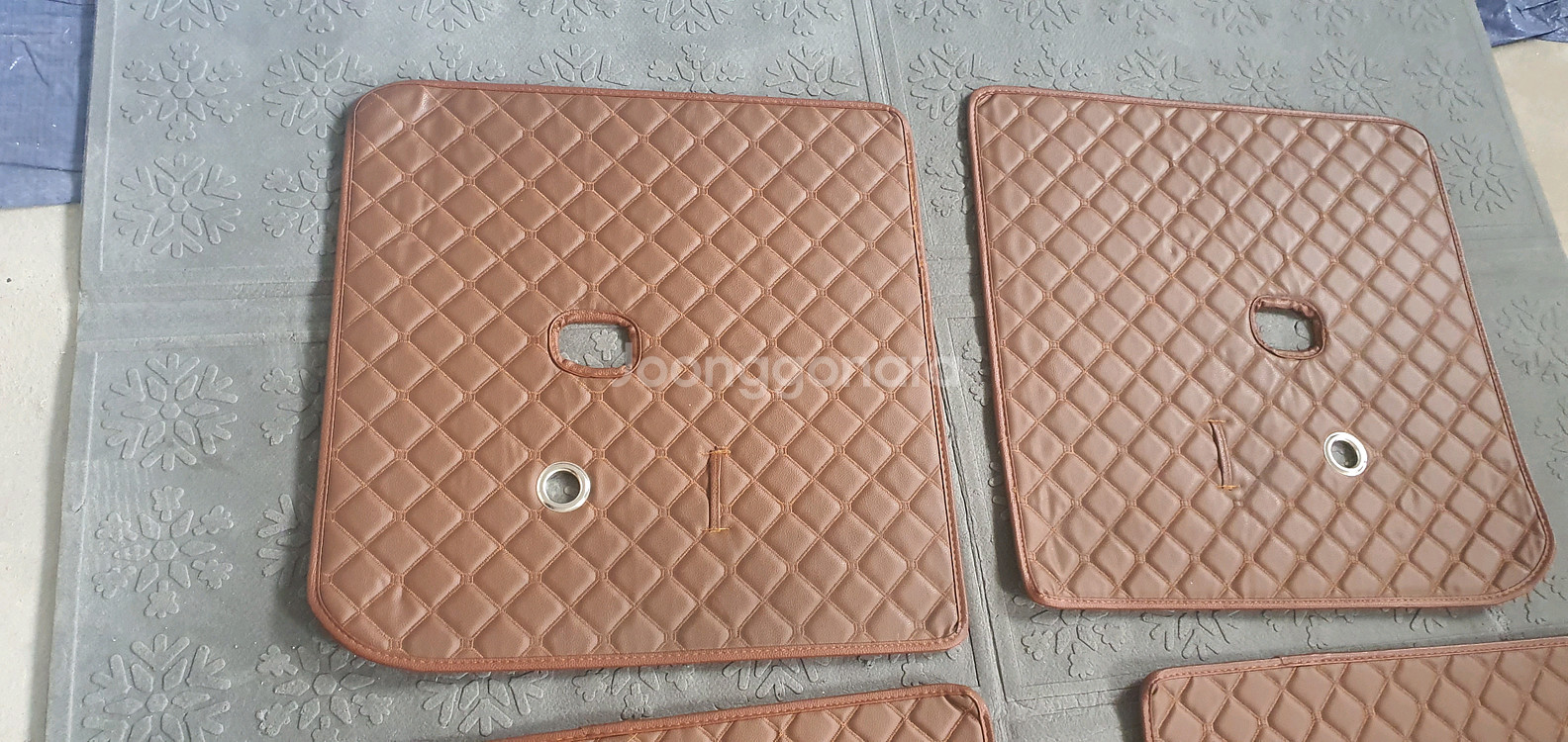 디 올 싼타페 6인승 트렁크매트--1