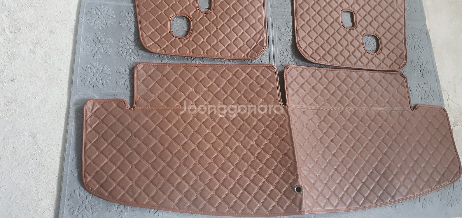 디 올 싼타페 6인승 트렁크매트--3