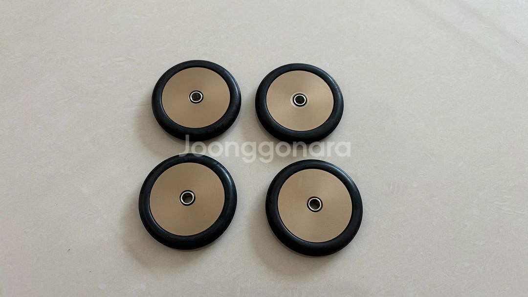 노브디자인 이지휠 판매(트라이폴더 이지휠) 합니다.--1