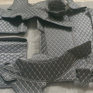 제네시스 GV70 트렁크 차박매트.