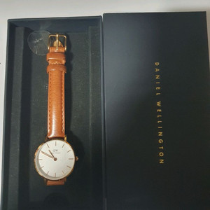 다니엘웰링턴 시계