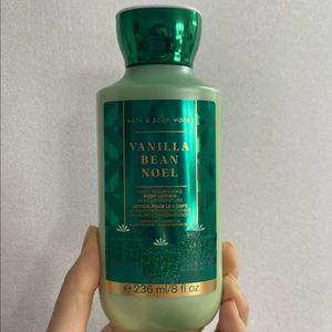 배쓰앤바디웍스 바닐라빈 바디로션 미개봉 새제품 팝니다.
