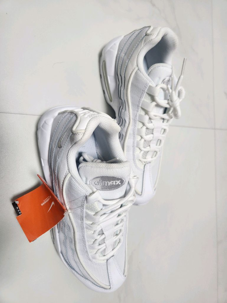 나이키 에어맥스95 운동화 260--3