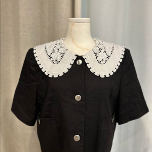 제이에스뉴욕 레이스카라 블랙 자켓 Free