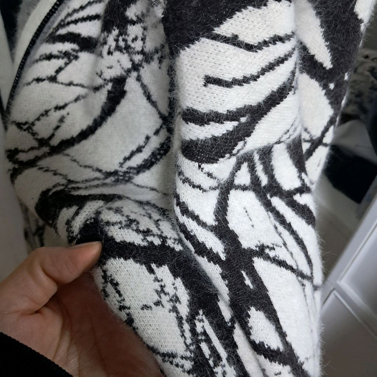 에리카카발리니 앙고라 후드집업 가디건 S(55~66)거의 새제품--4