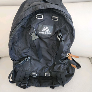 그레고리 데이앤하프 백팩 블랙