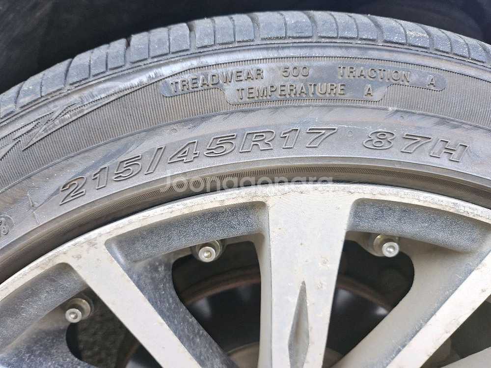 17인치 휠 + 타이어 215/45R17, 4본 한대분--5