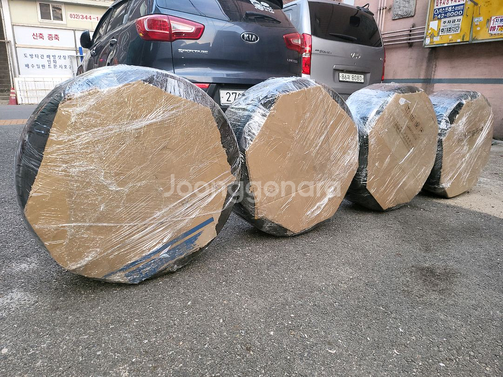 17인치 휠 + 타이어 215/45R17, 4본 한대분--6