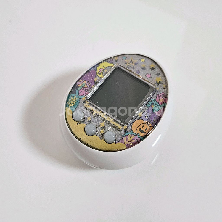 다마고치 썸 화이트--1