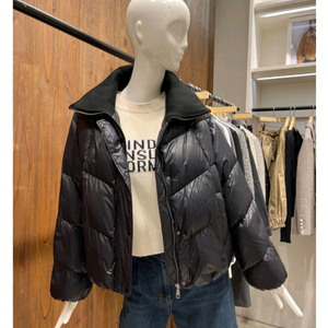 지컷 글로시 구스 패딩 새옷