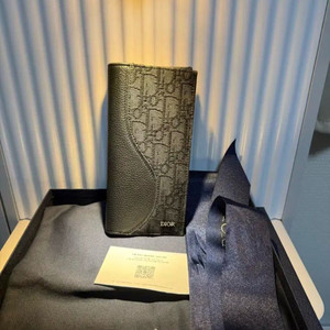 (새상품급) 다올 오블리크 새들 버티컬 장지갑