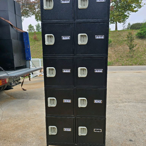 10칸사물함 4통(40칸) 일괄판매 합니다 철제캐비닛