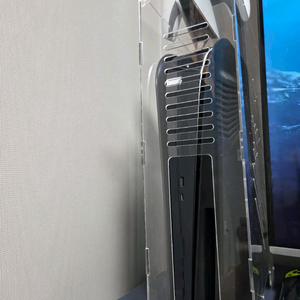 ps5 2테라 본체 및 타이틀 주변기기 일괄팝니다