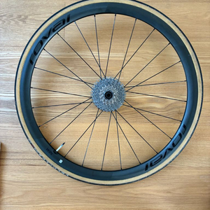 로발 알피니스트 clx1 휠2개 이미지