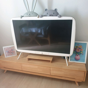 LG 루키클래식TV 48인치 모델입니다