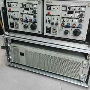 전문 영상 스위처SONY DFR -700 CAMERA control unit. 렉케이스포함