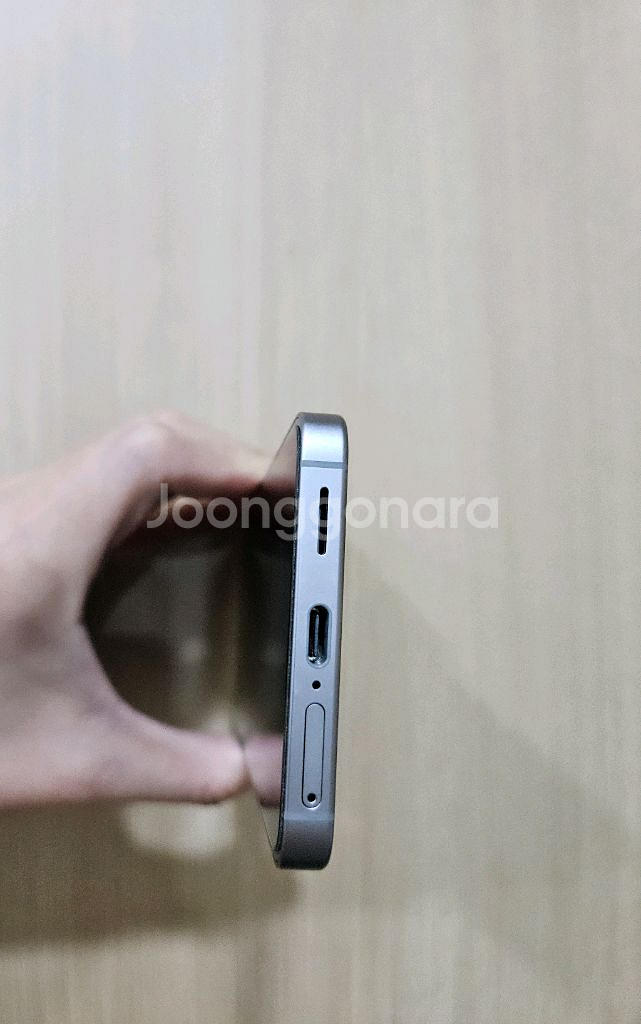 갤럭시 S25 S급 풀박스 256G 팝니다--6