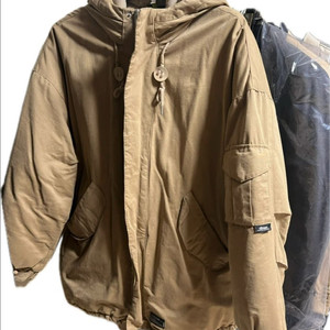 자라 머스타드색 후드 패딩 L