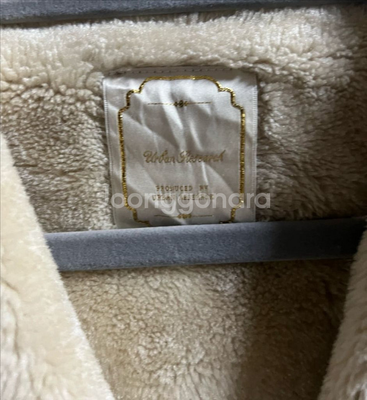 어반리서치 여성용 후드 무스탕 롱코트 free프리 사이즈--2