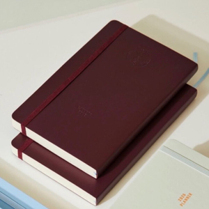 스타벅스 2026 플래너 다이어리 버건디