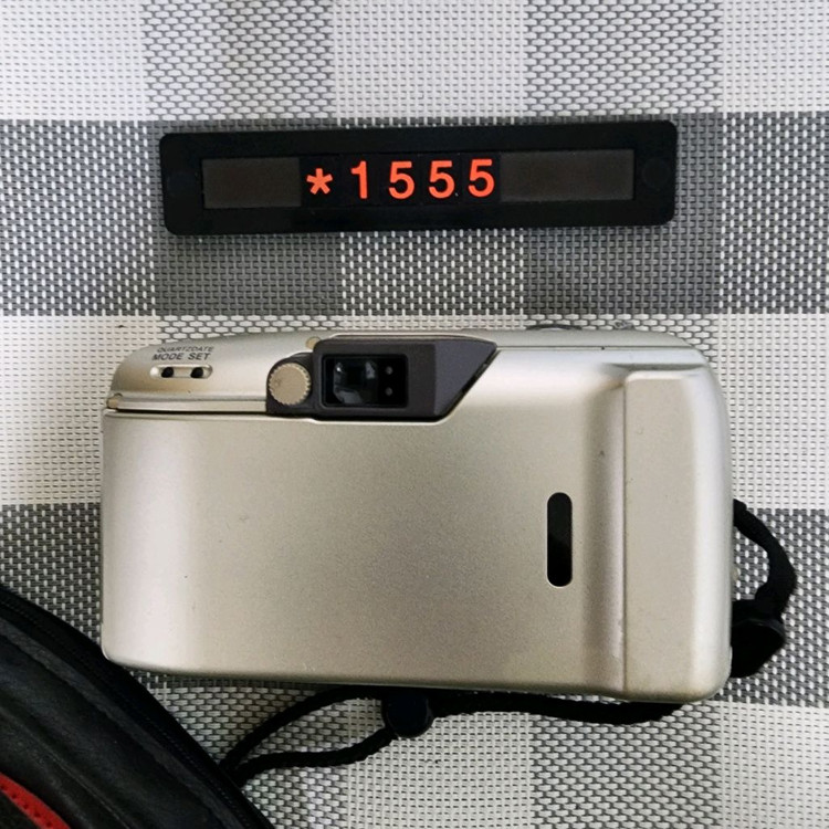 올림푸스 뮤 2 줌 160 필름카메라 파우치포함 이미지