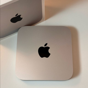 맥미니 M2(8GB/256GB) 판매합니다.