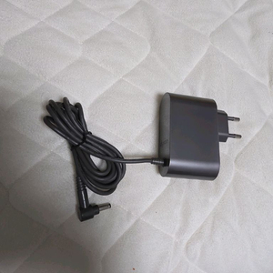 다이슨 v10-15 충전기