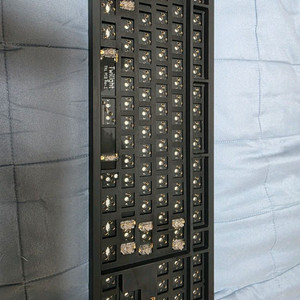 뉴원 러프 TKL 서스무게추 베어본 키보드