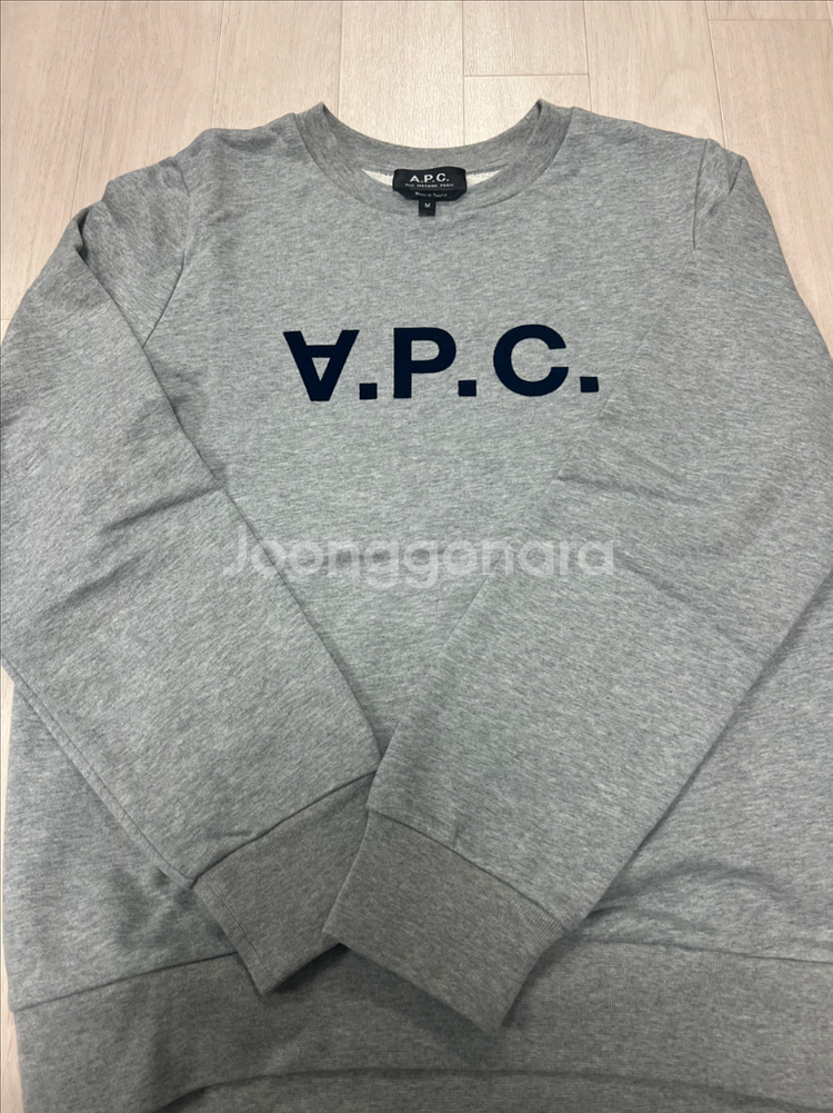 [새상품] 아페쎄 로고 프린트 맨투맨 m 95사이즈 여성용--1