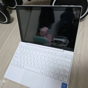 베이직스 베이직북S 2in1 태블릿