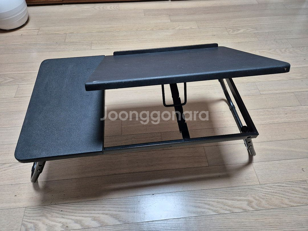 접이식 각도 조절 좌식 노트북 테이블--1