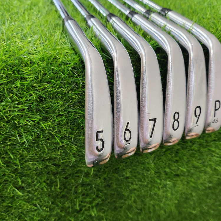 타이틀리스트 T100 아이언세트 이미지