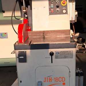 지하이 알루미늄 톱기계