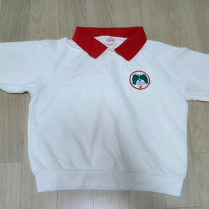 베베드피노 130사이즈 티셔츠. 착불