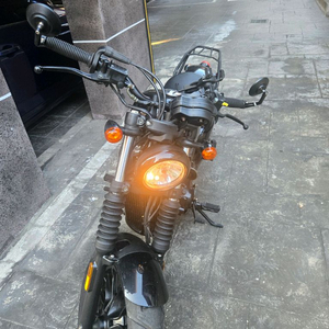 아퀼라125팝니다.짧은키로수