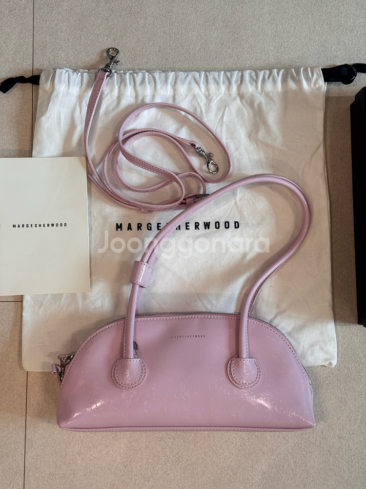 [새상품] 마지셔우드 베셋 숄더백 베이비핑크 / 정가22만9천--0