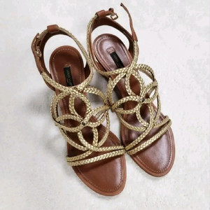 정품 루이비통 로프 로고 웨지샌들38/240굽)