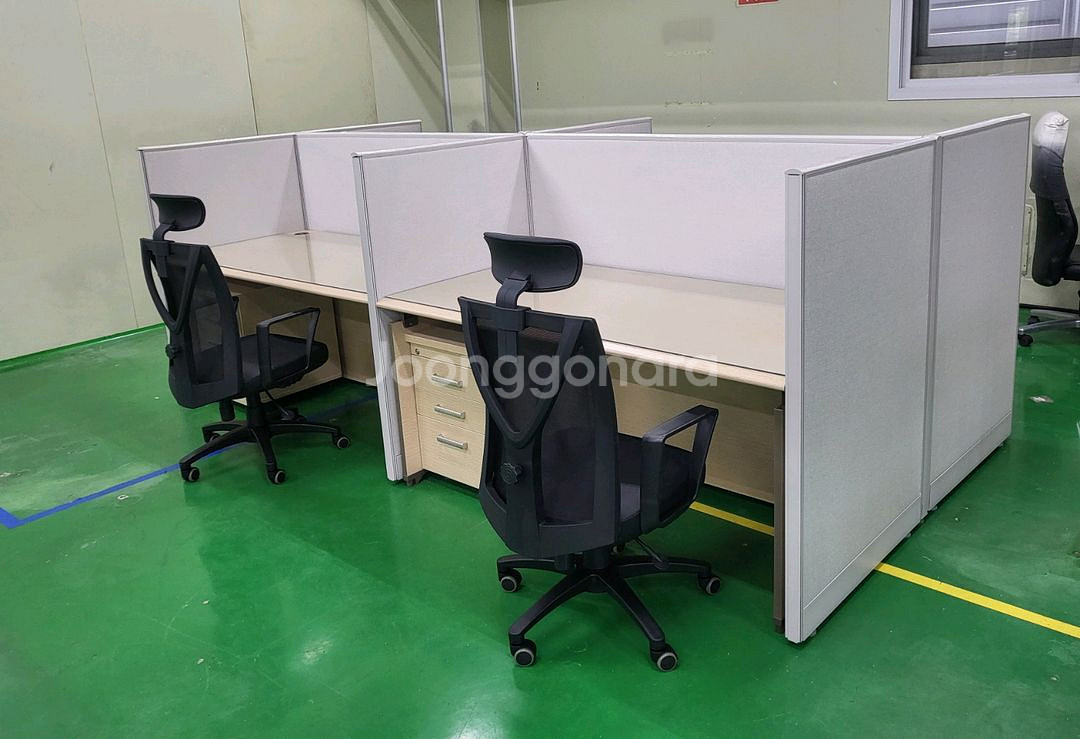 파티션 책상 의자 서랍 회의용테이블 원형탁자 철재캐비넷 철재옷장 작업탁자 포밍탁자 접이식탁자--2