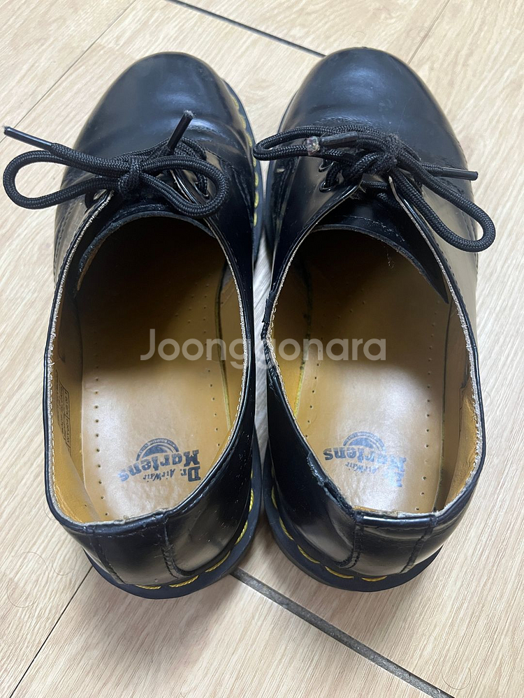 닥터마틴 3홀 블랙--3