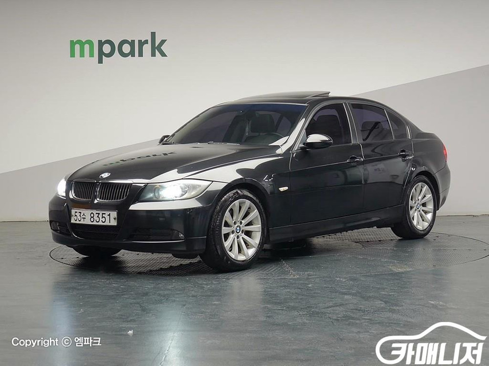 [BMW]3시리즈 (E90) 320i 세단 #가을특가 이미지
