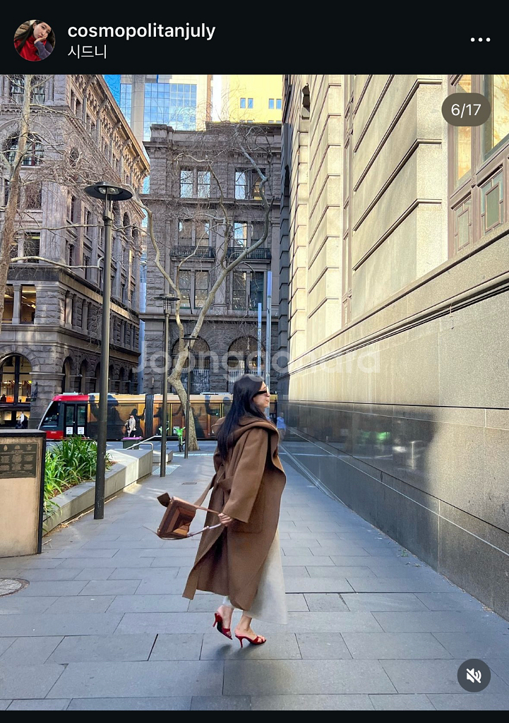 새상품)코스모폴리탄줄라이 예지스 QV 코트 Queen VICTORIA--9