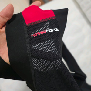 카스텔리 겨울 빕다ROSSO CORSA