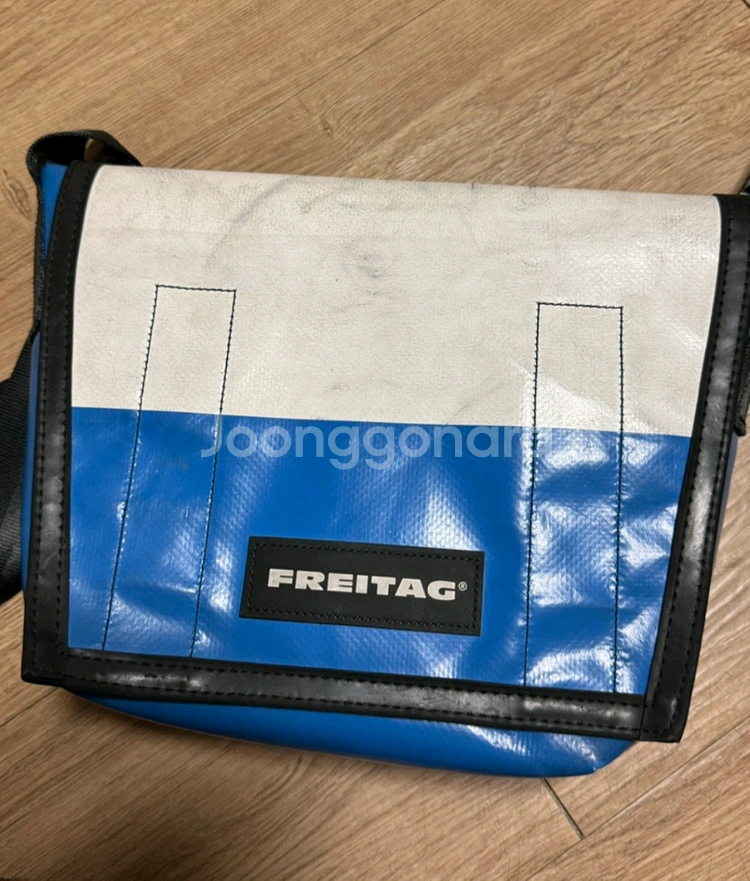 프라이탁 라씨 메신저백 흰파--0