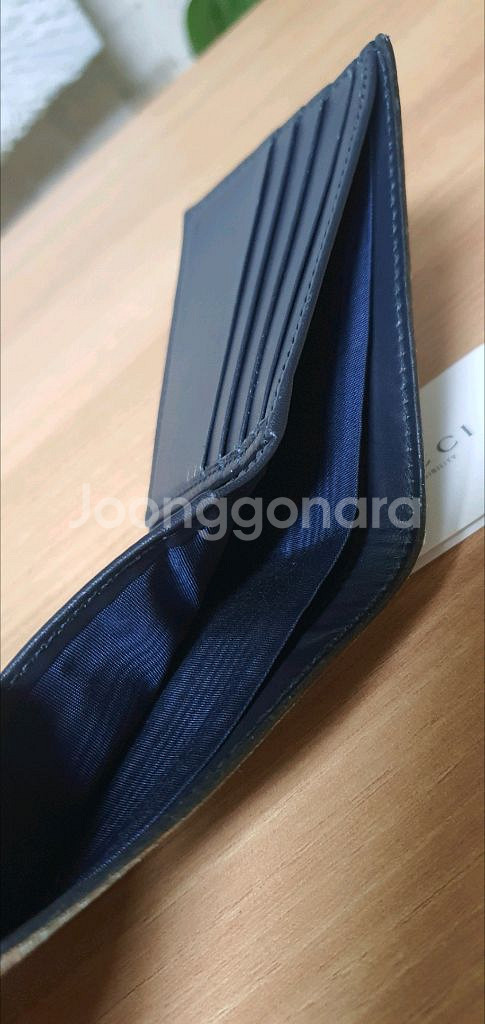 구찌 블룸 반지갑 정품A급(감정O)프라다루이비통디올고야드샤넬셀린느보테가생로랑버버리발렌시아가--8