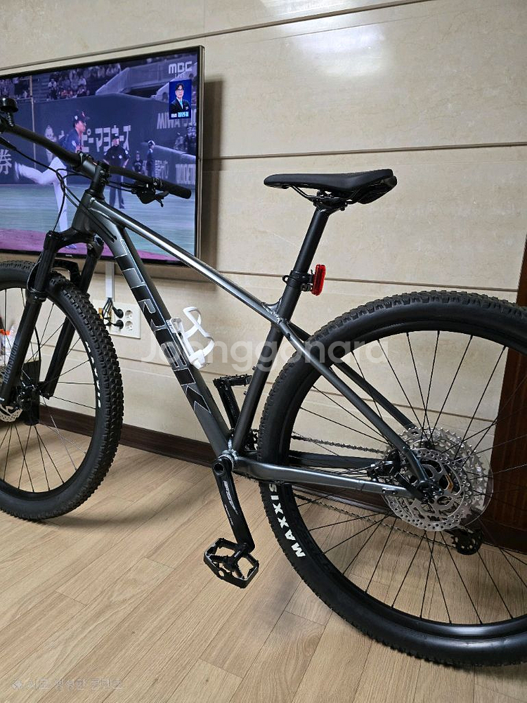 트렉 엑스칼리버8 MTB 자전거 미사용 판매--3