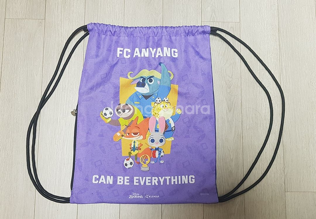 주토피아 X K리그 콜라보(안양FC) 축구가방 짐색 판매합니다.--0