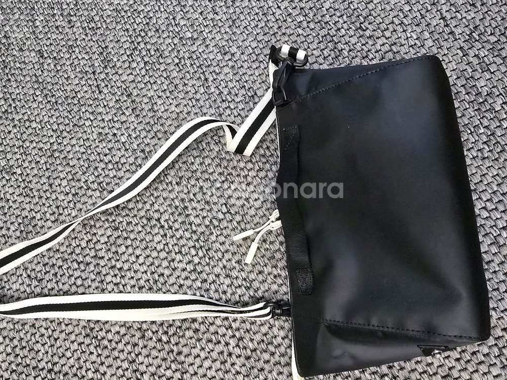 헌터 스벅 투웨이 보스턴 파우치백--3