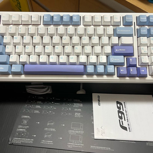 독거미 f99 무선 기계식 키보드 리니어축 퍼플화이트